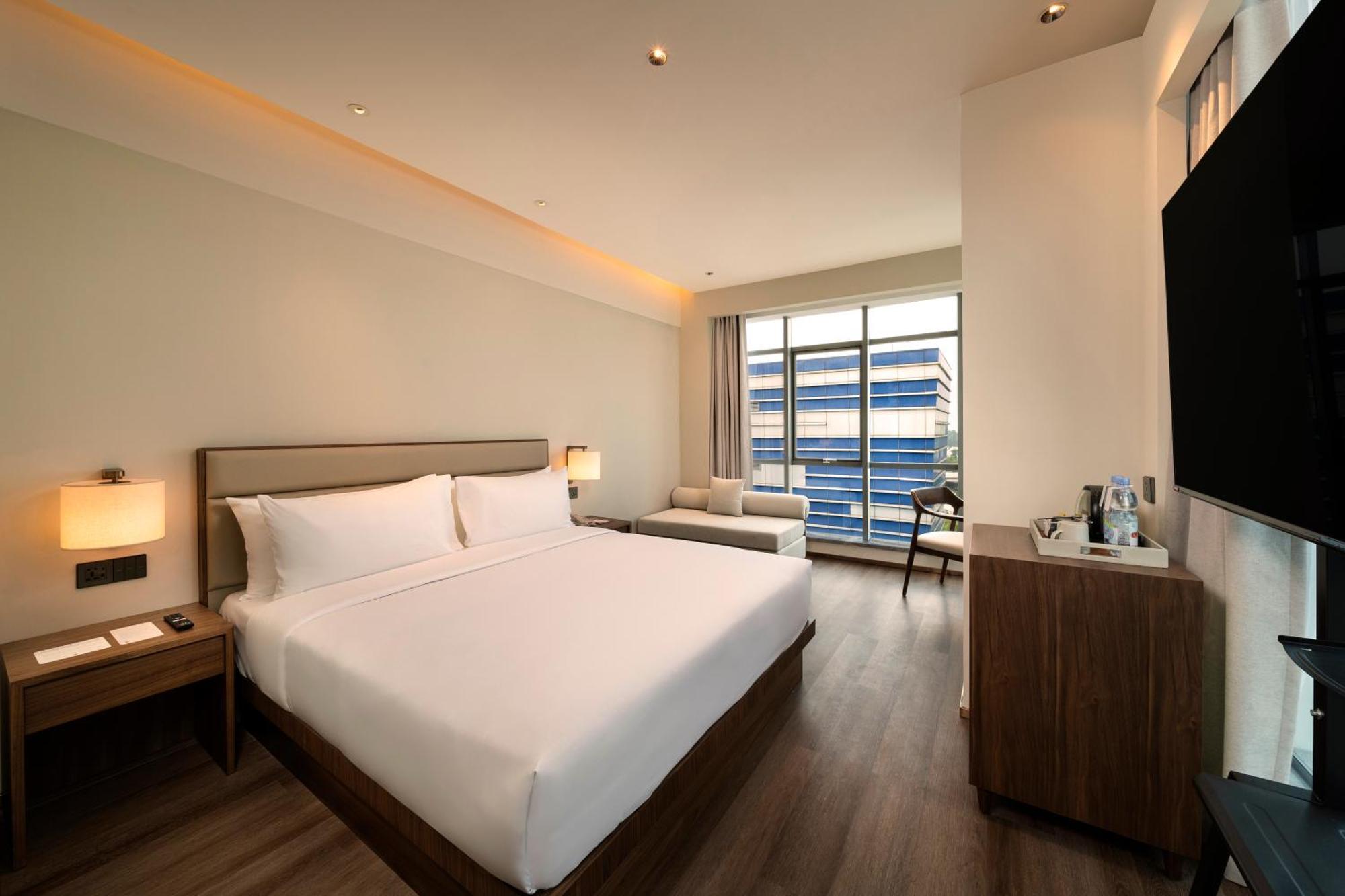 Model J Hotel Jakarta Soekarno - Hatta Airport Tangerang Dış mekan fotoğraf